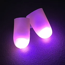 2PCS Magic Trick Fingers Thumbs with LED Battery Powered Magic Props Halloween Magic Trick Fingers Thumbs Party Toys for Child