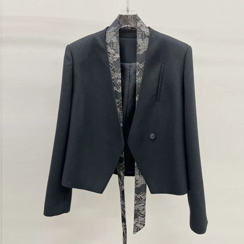 2026 Women Hepburn Style Blazer Collarless Short Elegant Versatile Suit Jacket Unique Casual Coat