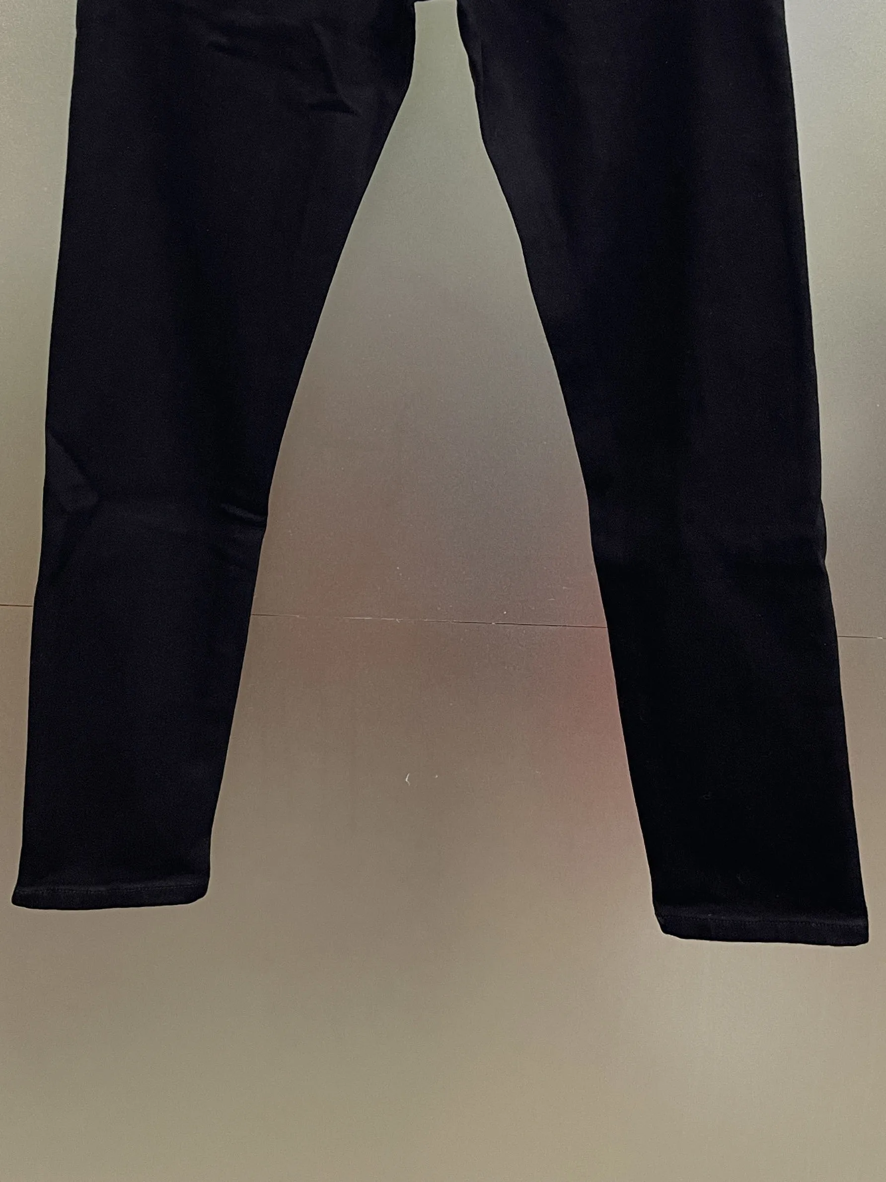 2024 Spring/Summer New D2 Jeans for Men, Water Washed, Scratched, Patched, Simple, Versatile, Slim Fit, Small Feet, Blue