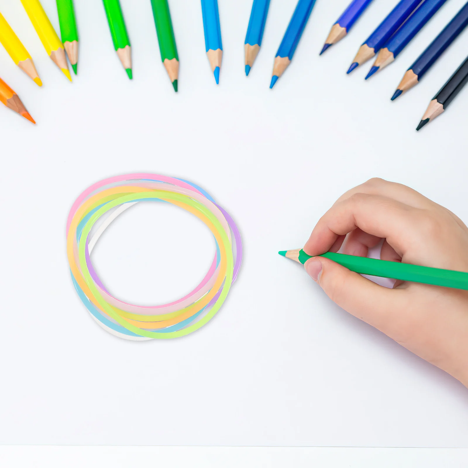 

50 шт. светящихся силиконовых браслетов-желе, светящихся в темноте, для детей, сувениры для вечеринок, для ночного использования, мягкие, не раздражают кожу