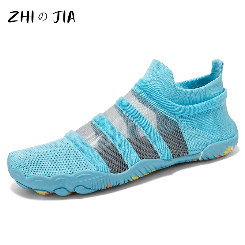 Men's and Women's Swimming and Fitness Shoes Couple's Summer Water Beach Sneaker Mesh Breathable Fashion Large Flat Shoes 36-46