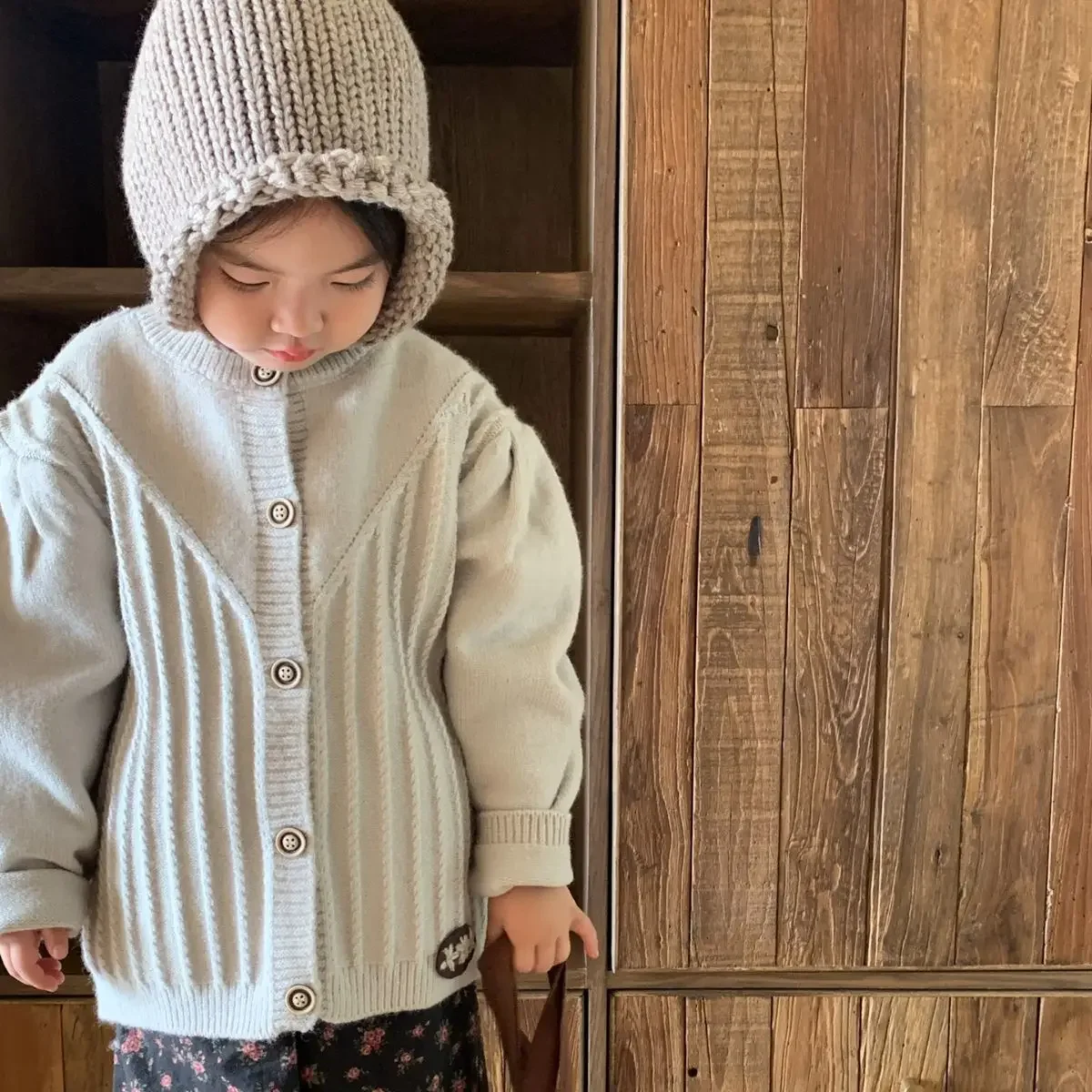 

Girls Sweater 2024 Autumn New Childrens Wear Korean Style Girl Baby Foreign Style Solid Color Sweater Coat Casual Simple Daily
