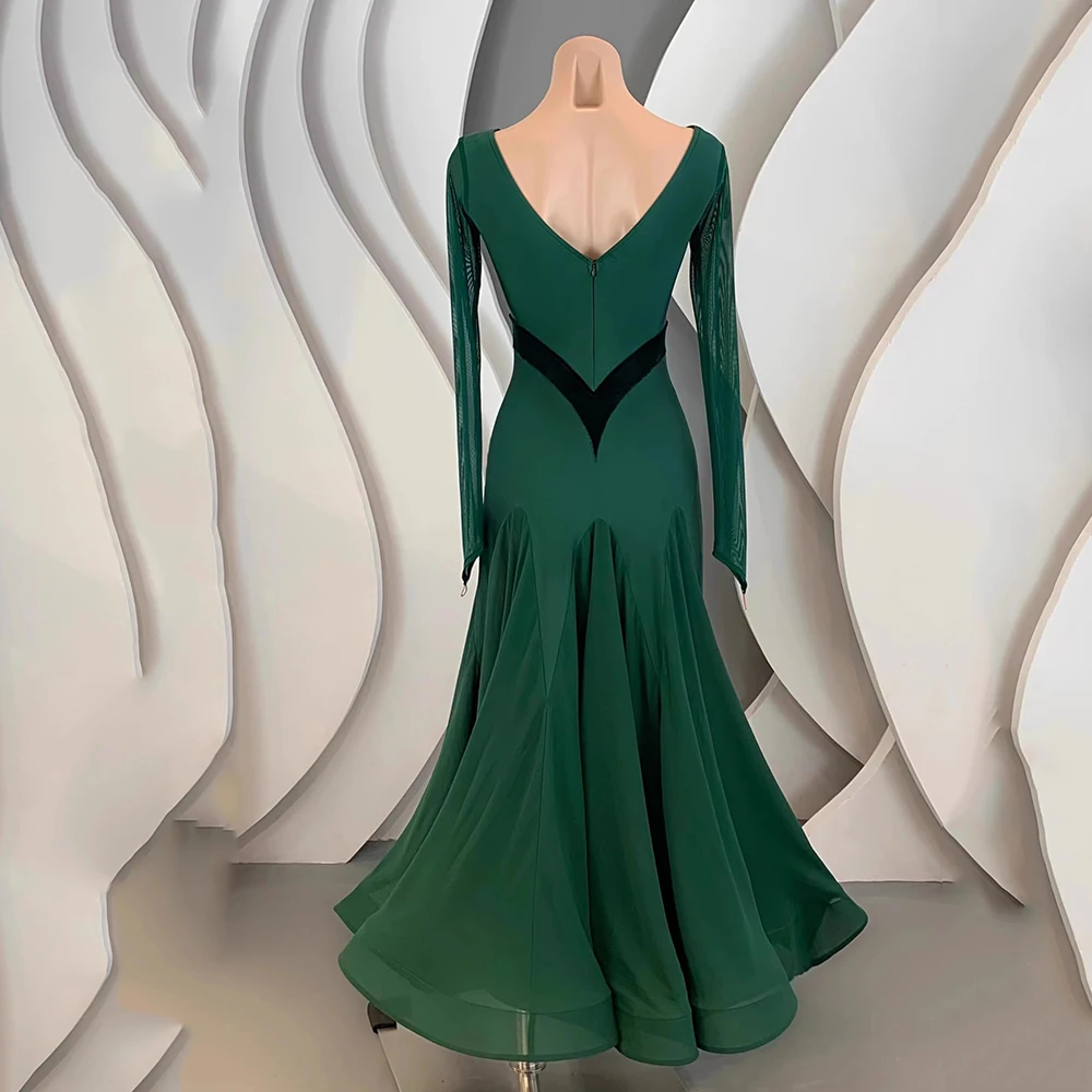 Abito da ballo latino da sala personalizzato da donna 2025 Nuovi costumi di pratica di danza moderna Abiti da competizione standard per valzer Verde