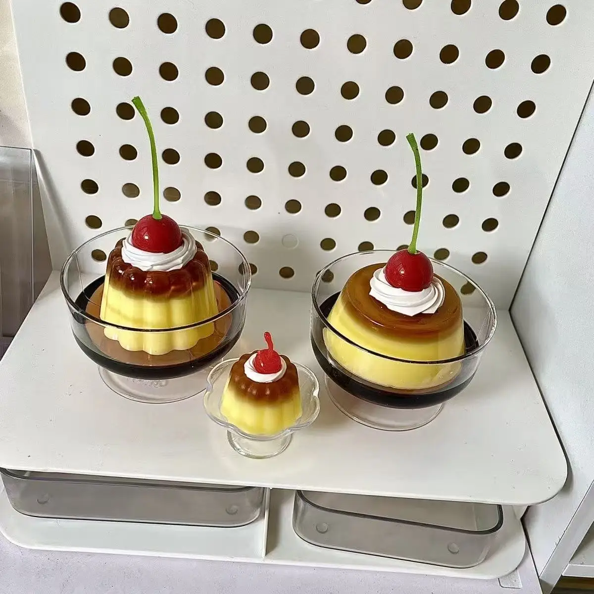 Japanese-style Realistic Cream Pudding Ornament Anime-style Cute Photo Prop for Desktop Cafe Resin Decoration Cute Girl Gift