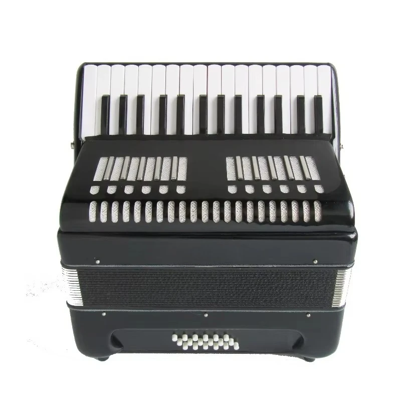 

Accordion with HARD CASE 18 BASS 30 Keys