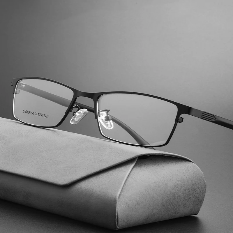 Fashion Square Meta… - image