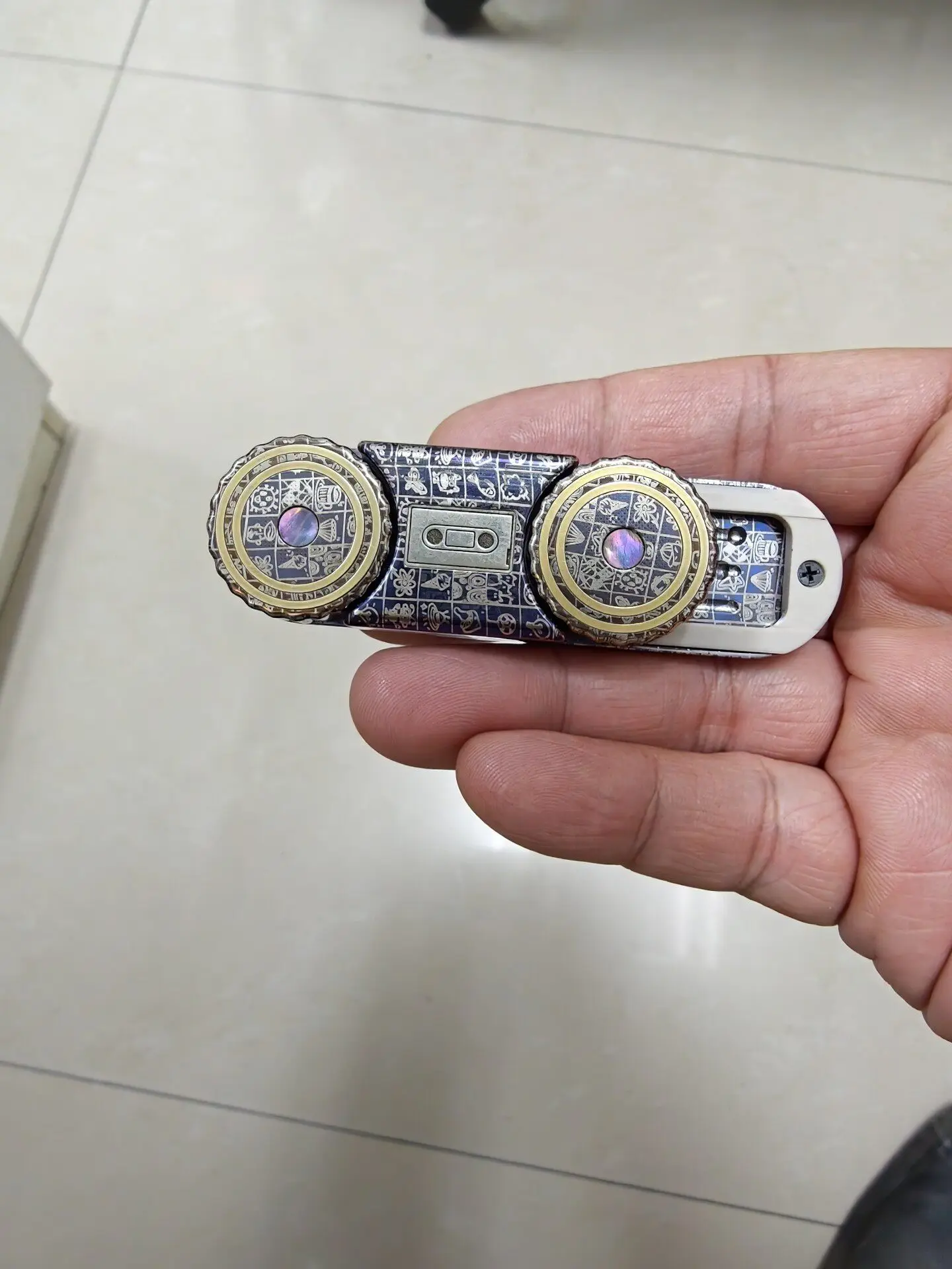 Used EDC JOYEDC Bgm Push Card Fritillary Inlay + Face Malaysian Titanium Alloy Body (No Original Box)