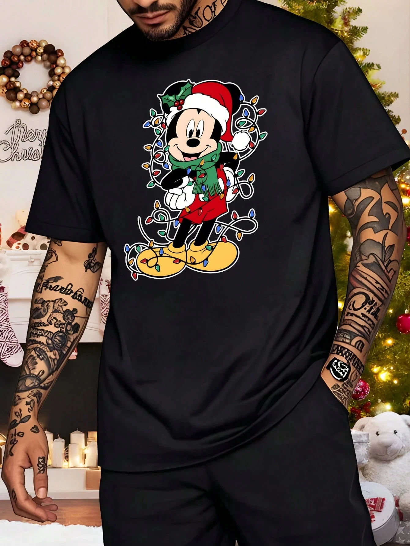 

Disney Fans Merry Christmas Mickey Mouse Printed Men T-shirt for Daily Casual Short Sleeved Children Fun Energetic Atmosphere
