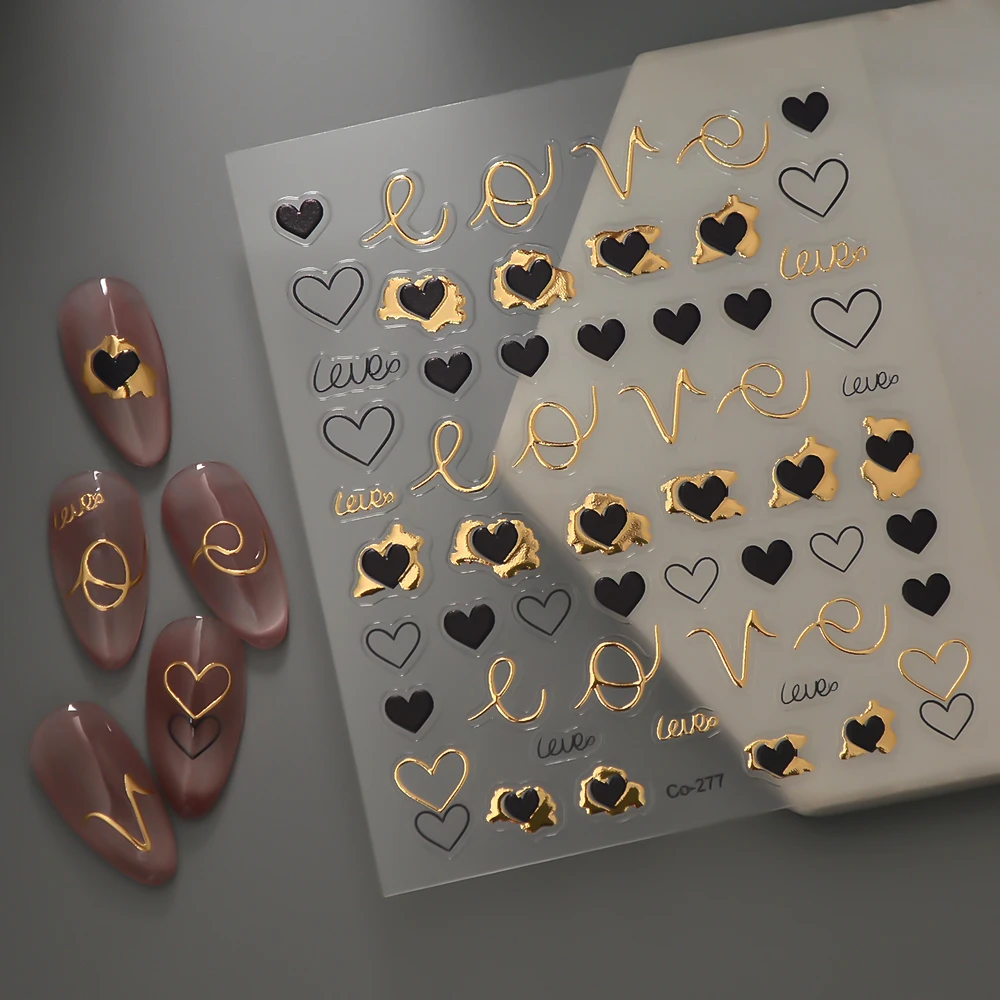 Gold & Black Heart Design สติกเกอร์เล็บกาวนูน Golden LOVE DIY เล็บสติ๊กเกอร์ฟอยล์ Wraps ตกแต่ง CO-277