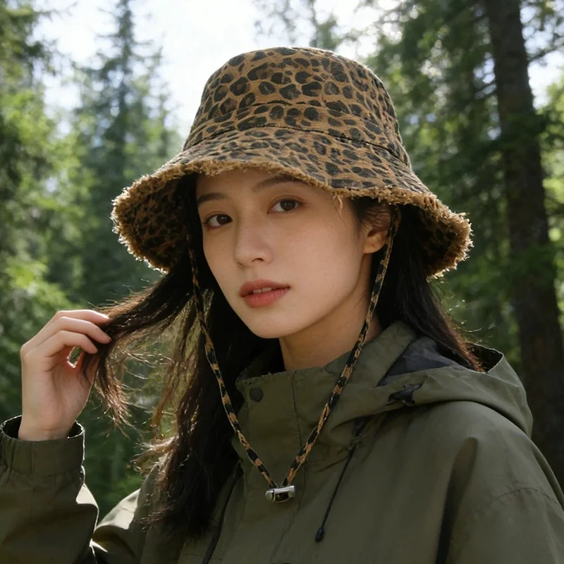 Spring/Summer Leopard Print Fisherman's Hat Women's Versatile Sun Hat for Leisure Outings, Camping, and Hiking