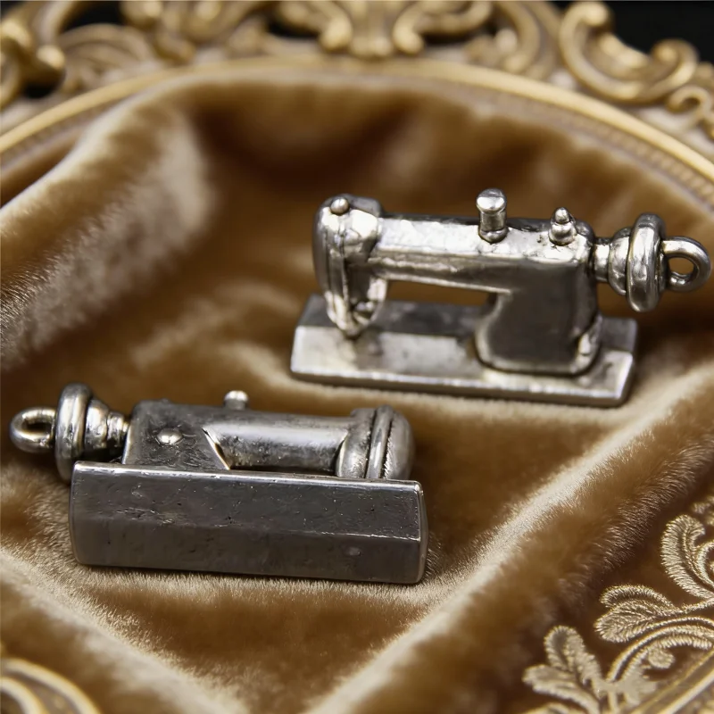 5pcs Silver Plated Retro Sewing Machine Charm Earrings Necklaces DIY Handmade Jewelry Alloy Pendants 30*16mm A346