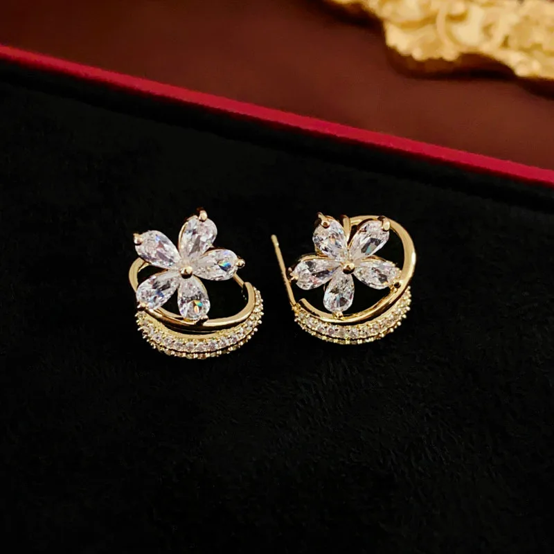 Zircon flower C-shaped geometric silver needle earrings light luxury niche high-end temperament, environmentally friendly
