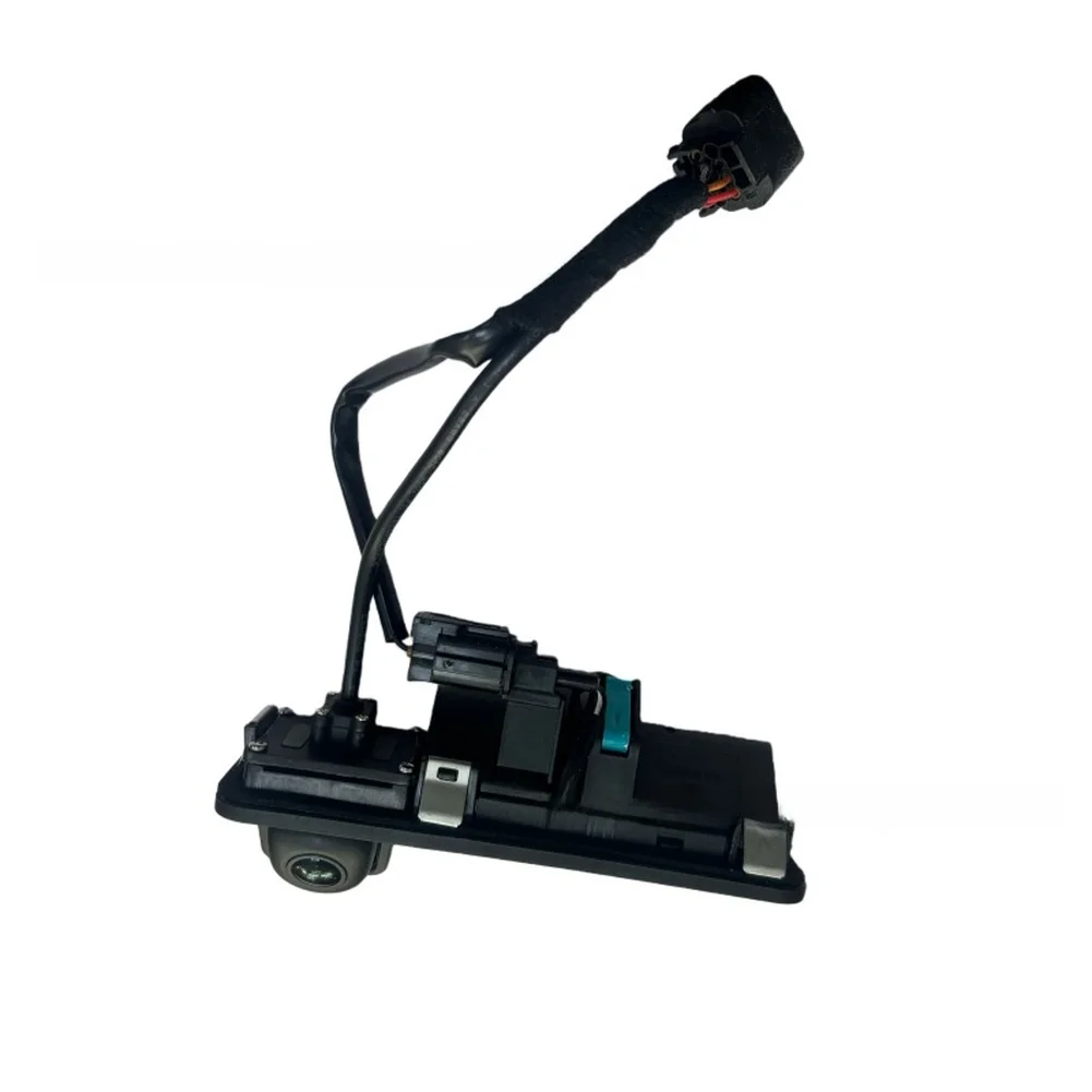 

Backup Camera Rear Camera ABS Material 90 Resolution Mirror Image Display Standard Voltage As Shown In The Figure