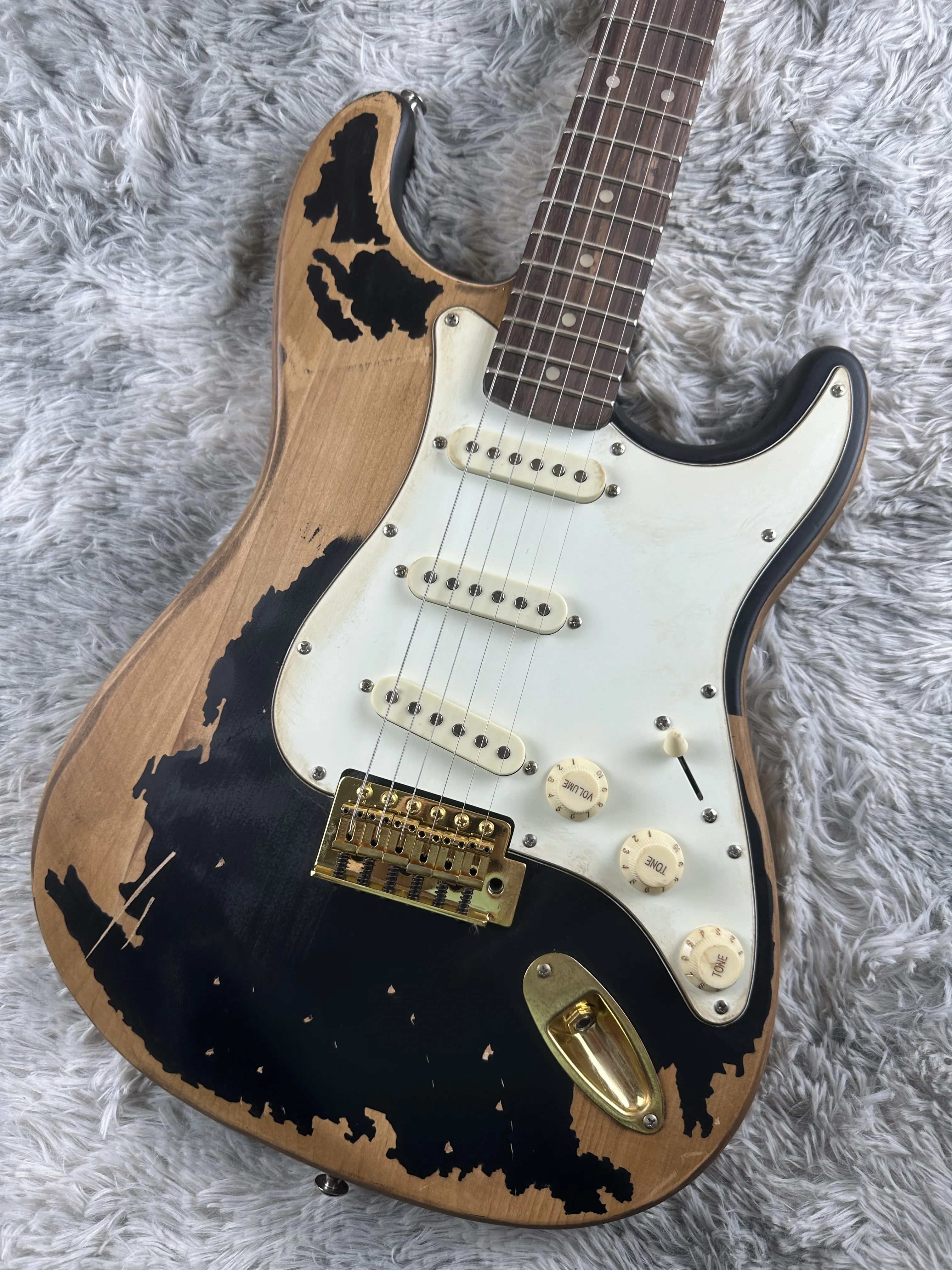 Made old electric guitar, imported alder body, gold accessories, handwritten signature, in stock, lightning free shipping