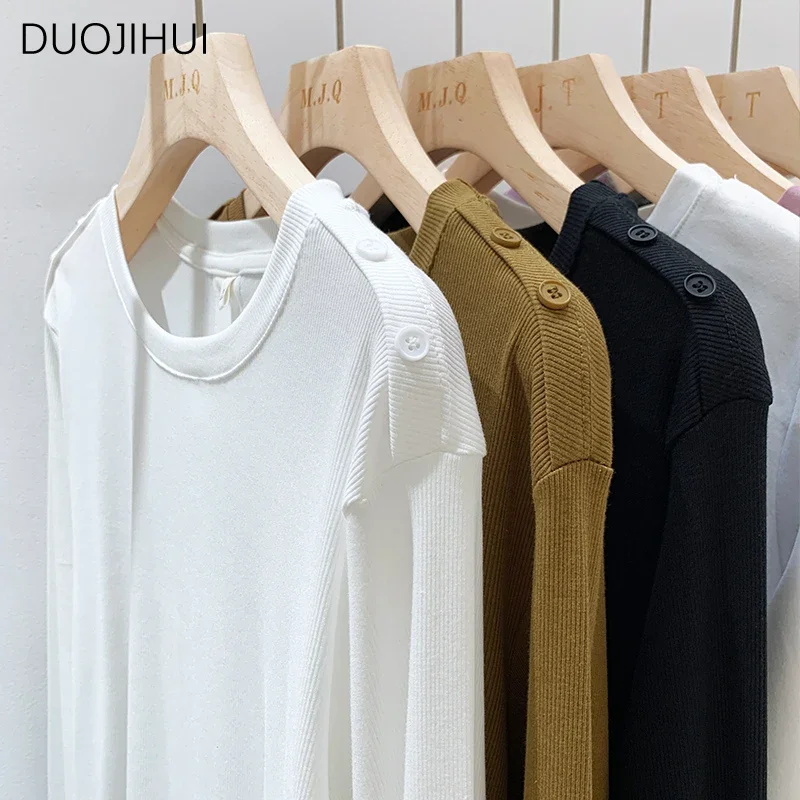 DUOJIHUI New irregolare Chicly Button Sexy Slim t-shirt da donna Basic o-collo colore puro moda manica lunga semplici t-shirt femminili