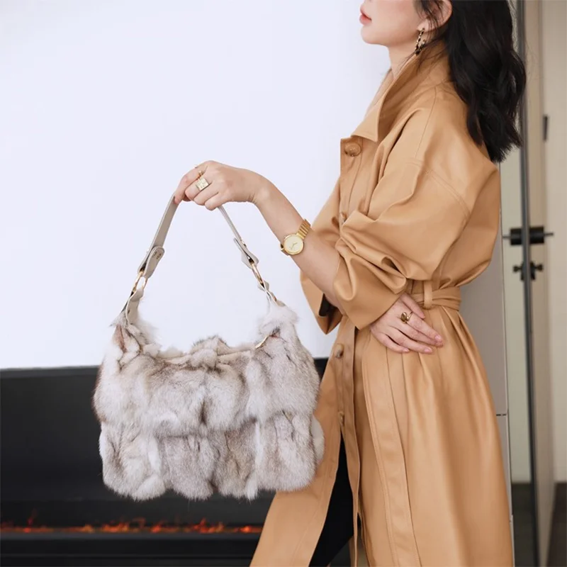 Winter New Women's Handbag Deluxe Deluxe 100% Fox Fur Fashion Leather Large Capacity Casual Shoulder Underarm bag