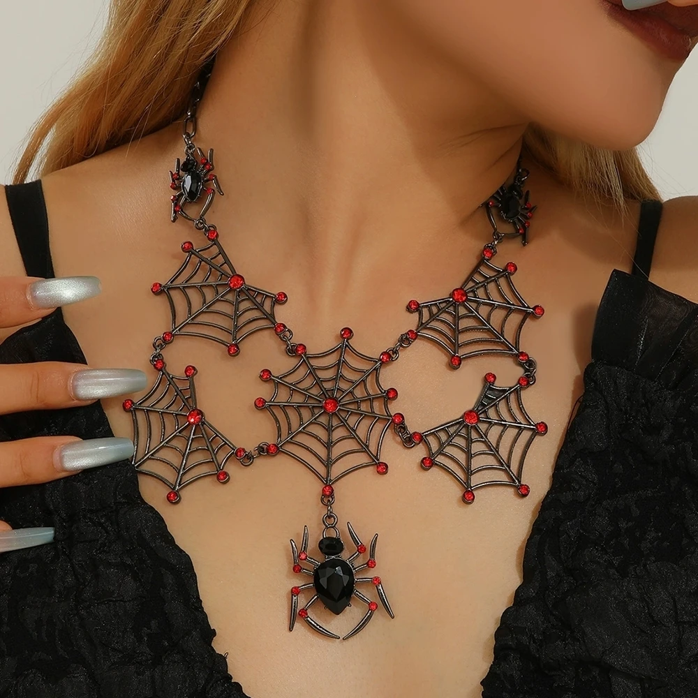 

New Halloween Jewelry Dark Punk Alloy Hollow Inlaid Rhinestone Spider Web Necklace For Women Party Accessories