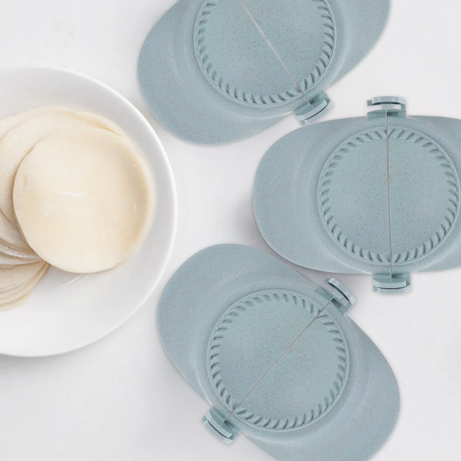 

Dumpling Maker Mold Blue Plastic Wrapper Wonton Machine Press Tool Easy Use Time Saver Kitchen Baking Tools