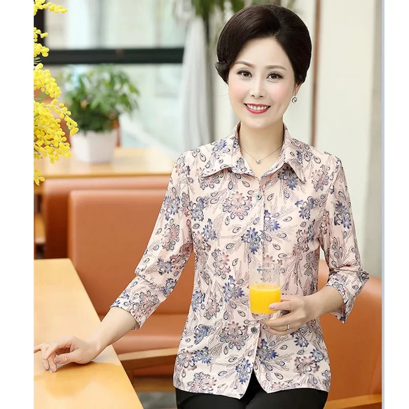 Middle Age Women Blouse Summer New Casual Fashion Mother Three Quarter Sleeves Shirt Print Cardigan Blusa Feminina Tops 5XL W961