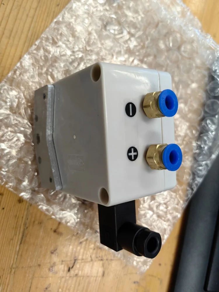 U58500010 TMG 418N4HB New sensor