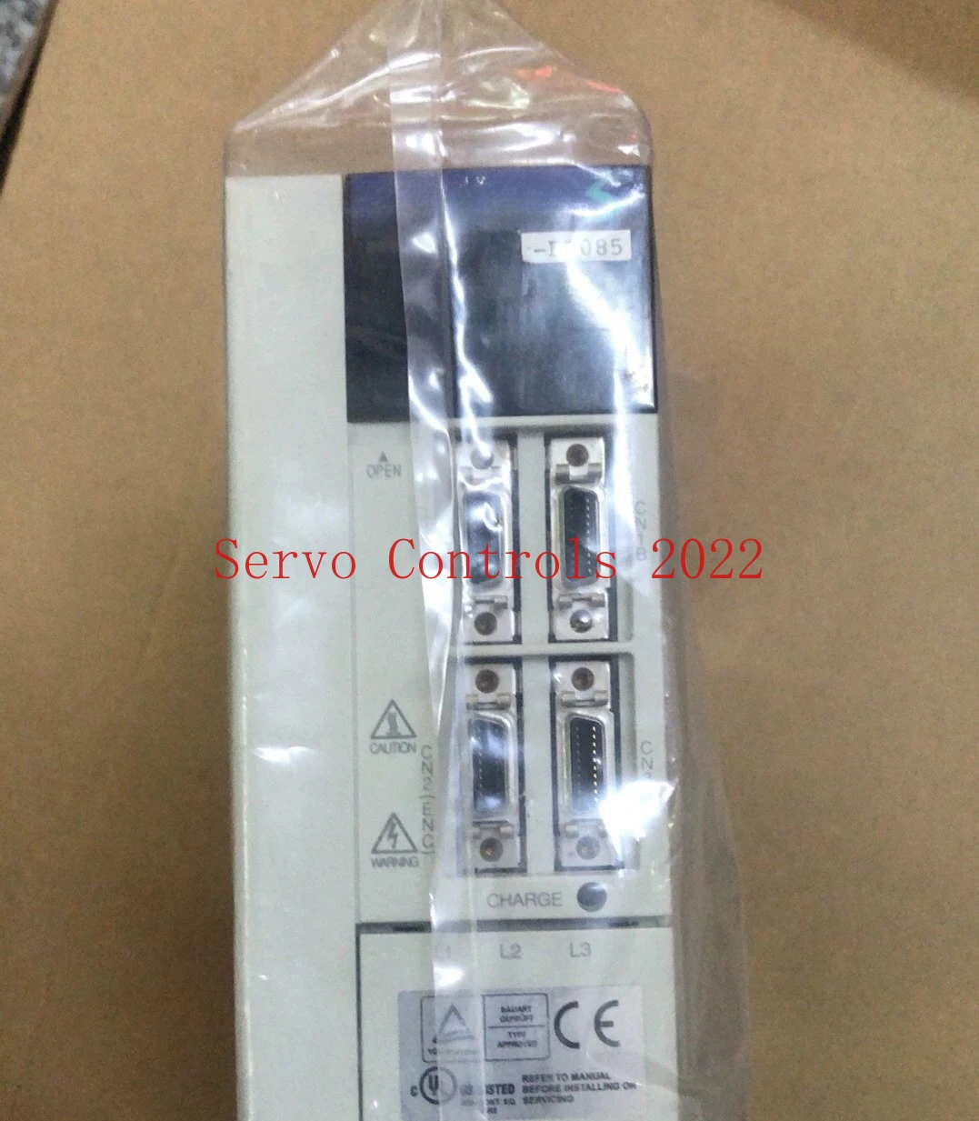 NEW in Box MR-J2S-70B-EE085 MR-J2S-100B-EE085 Servo Driver