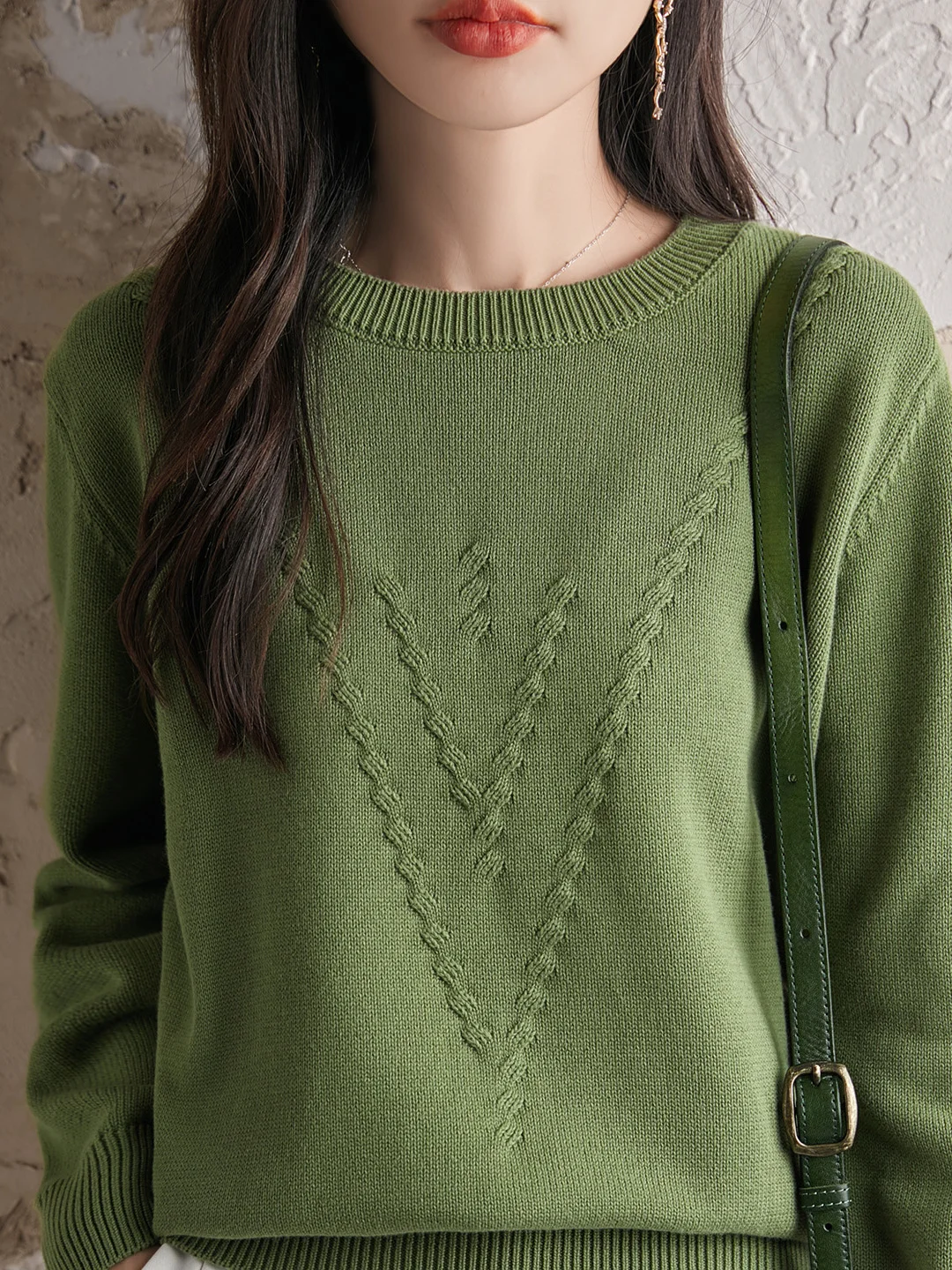 Women's Thickened Short Knitted Sweater Pure Cotton round Neck Base Shirt Loose Fit Long Sleeve Warm Thermal Fashionable