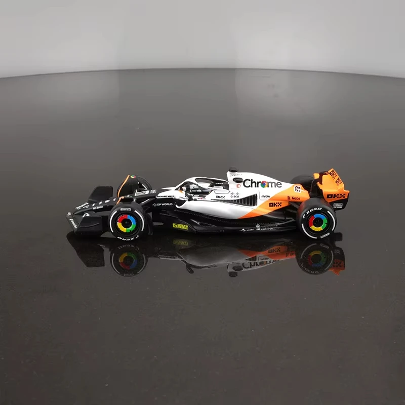 Novo Bburago 1:43 MCL60 Monaco Grande Prêmio Mclaren Lando Norris 4 #   Modelo fundido em miniatura em liga 81 #   Modelo de carro Oscar Piastri F1