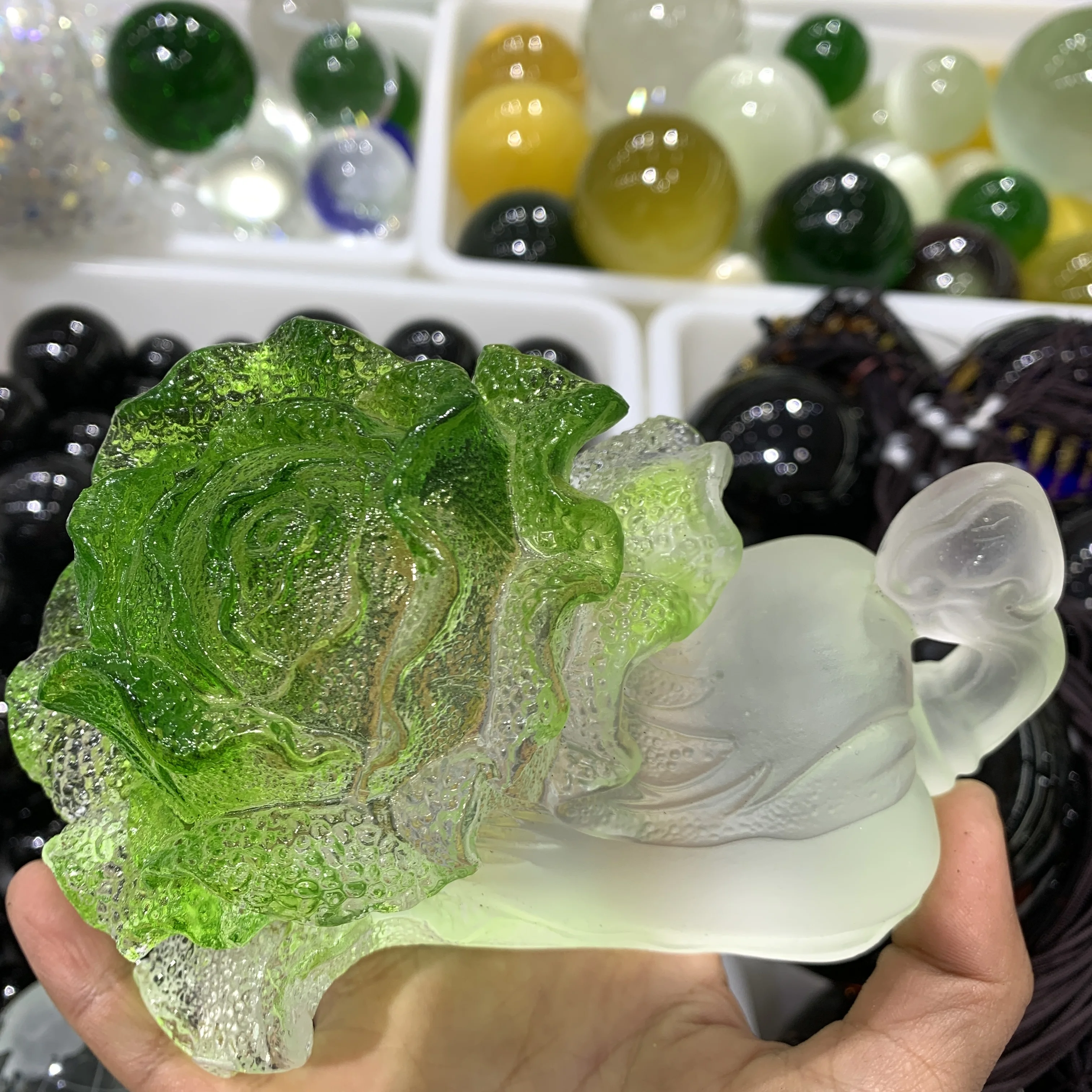 

Coloured glaze Chinese cabbage Glass crystal vegetables for Office decoration