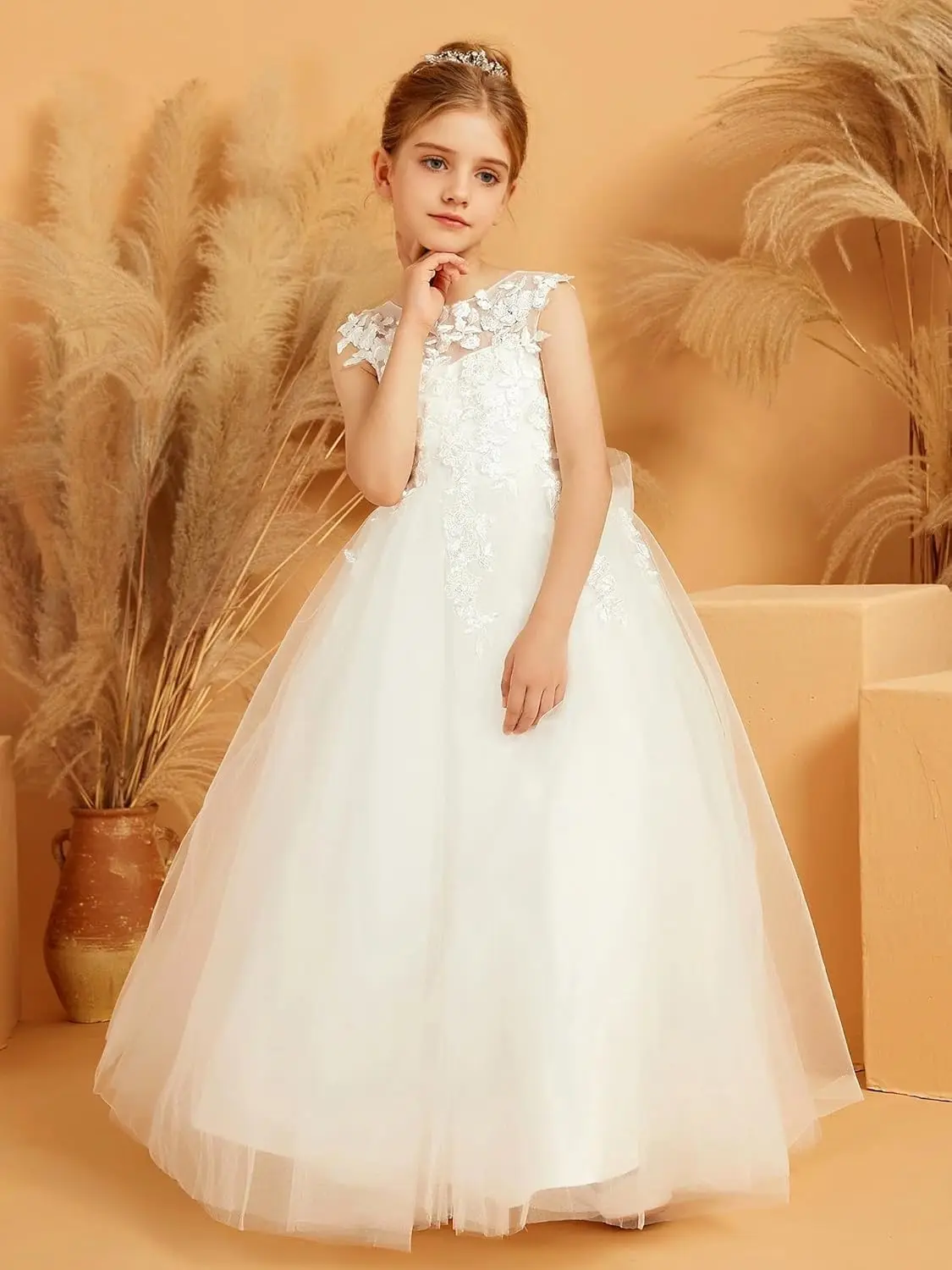 Abiti da ragazza di fiori con applicazioni in pizzo per matrimonio Abito da prima comunione in tulle Abito da ballo senza maniche con abiti da festa con papillon