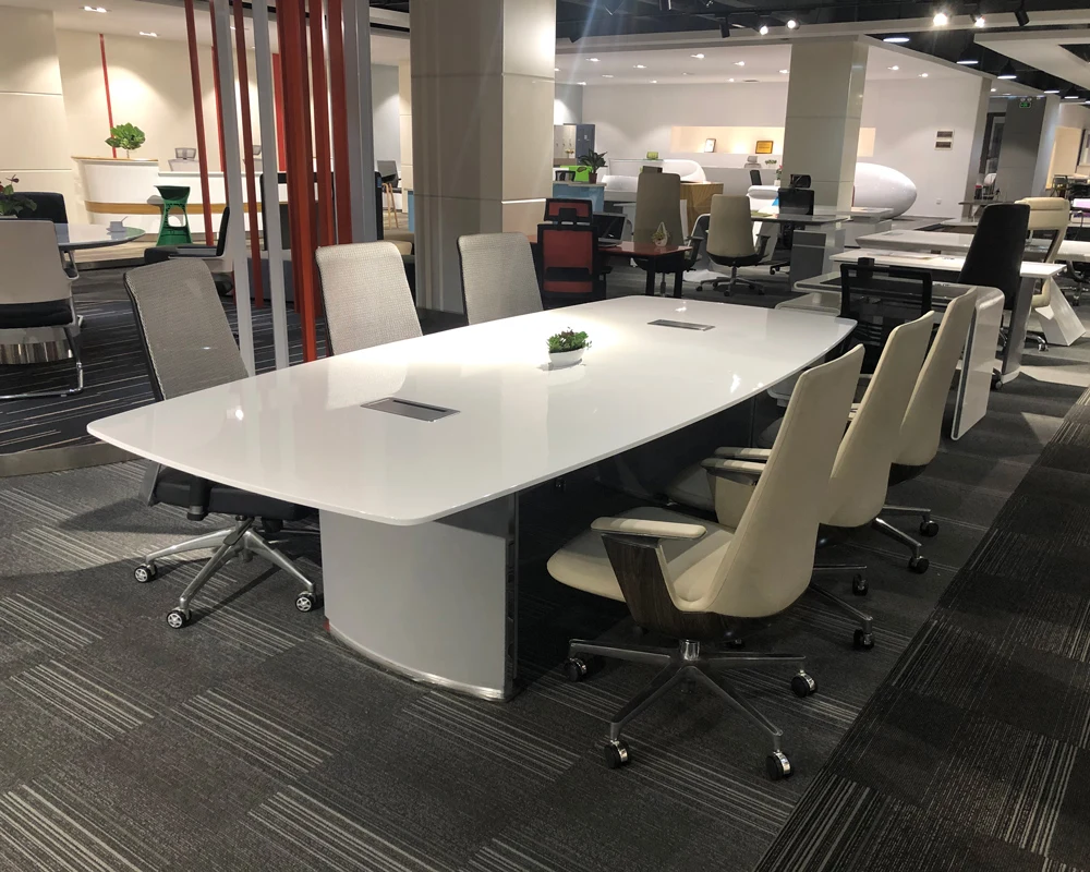 

Многофункциональный скрытый кабельный органайзер большого размера, настраиваемый для офисных и конференц-столов, современный, с комбинацией цветов покраски, прочный