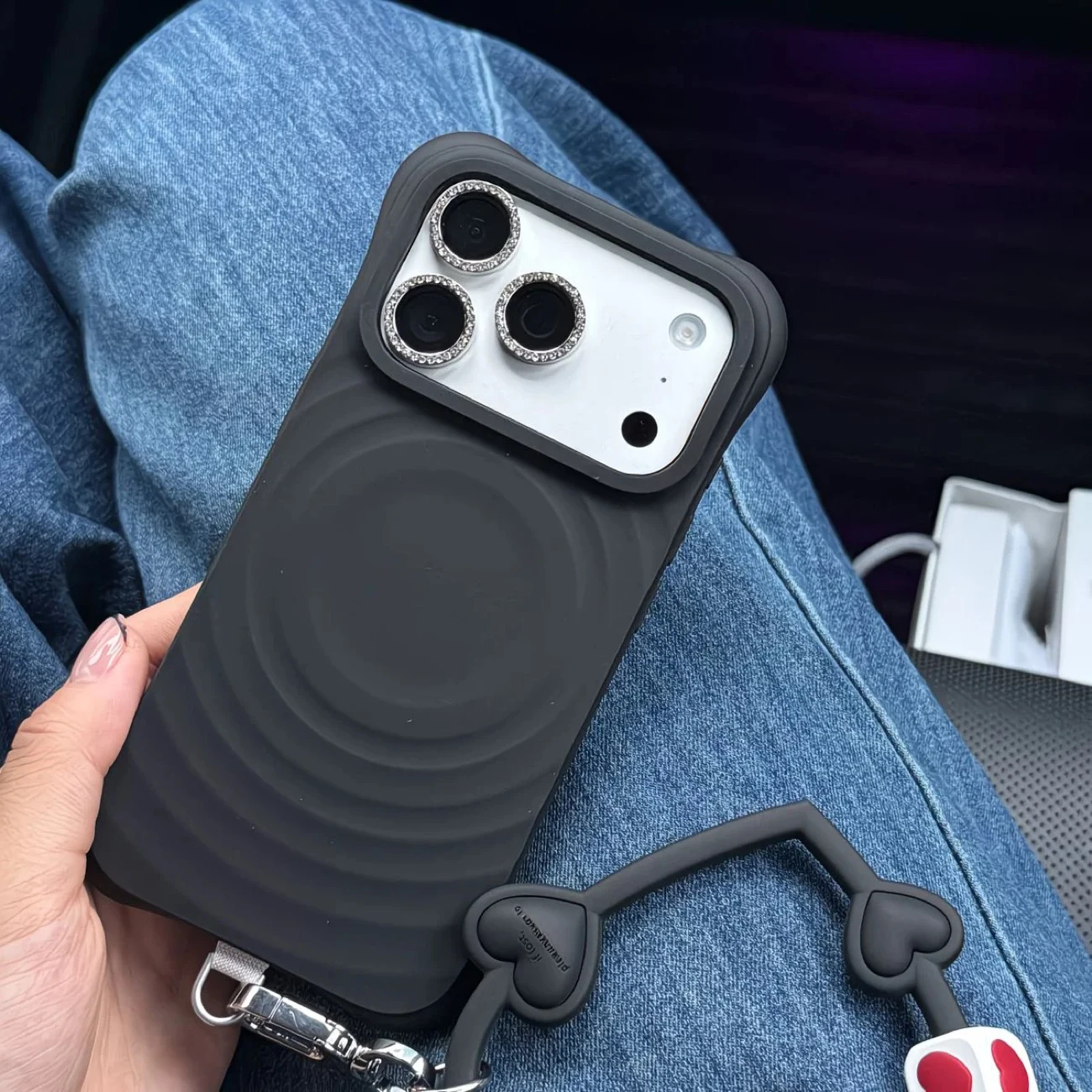 

Pure Color Black Ripple Smooth Silicone Magnetic Back Cover for iPhone 17 Pro Max 17Pro Case