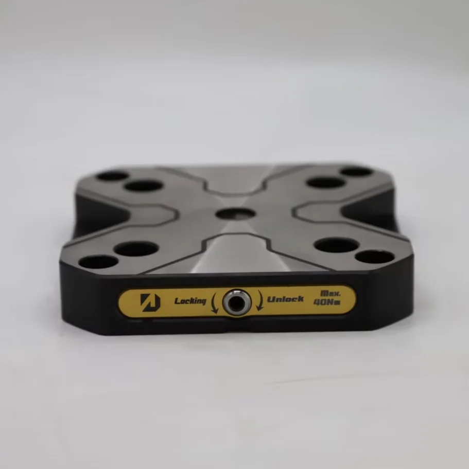 

4-5 Axis Fixture Self-centering Vise Accessories AXIS5-DJ-D96 Zero Point Quick Change Board with Four M10 Latin