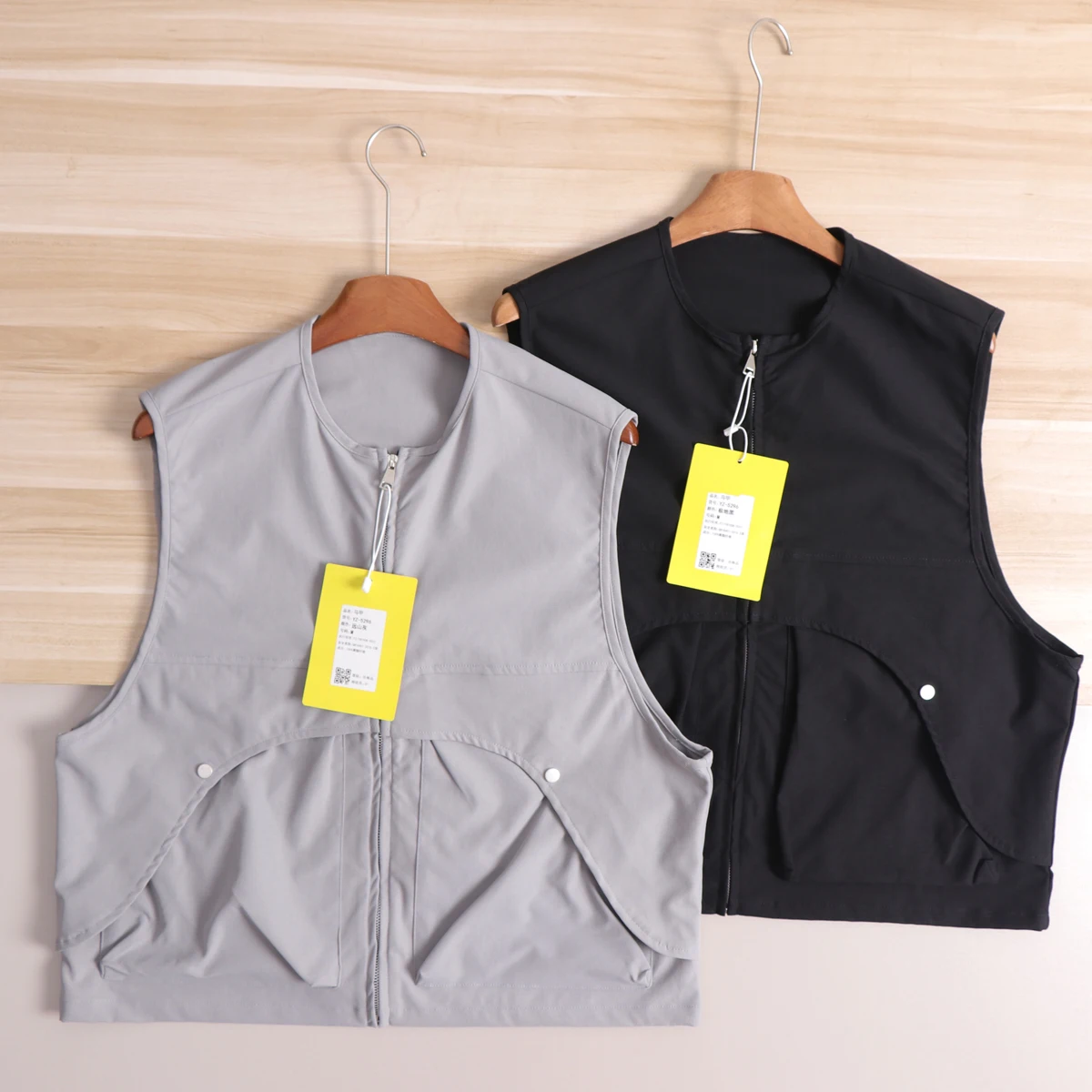 Functional Casual Outdoor Commuting Unisex Workwear Layering Vest Trendy Polyester Fiber Breathable Standard Fit Cardigan
