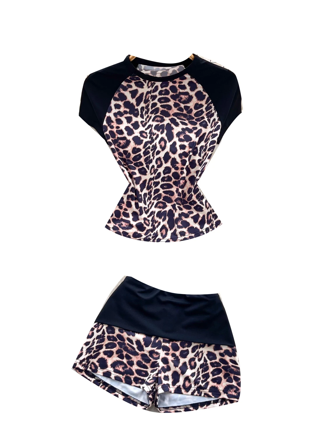 

Faionable Or Sve round Ne Женский комплект с высокой талией, летняя сексуальная футболка с леопардовым принтом и orts, повседневный ансамбль