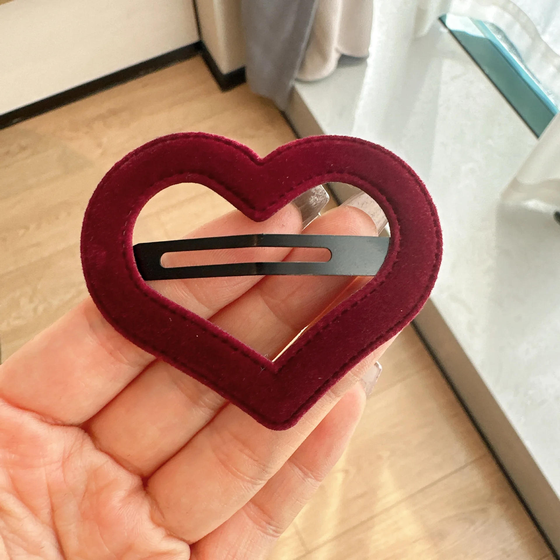 5 قطع من النسخة الكورية، مشبك شعر مجوف على شكل قلب مخملي بسيط، مشبك جانبي متعدد الاستخدامات للفتيات بنصف علوي، مشبك شعر