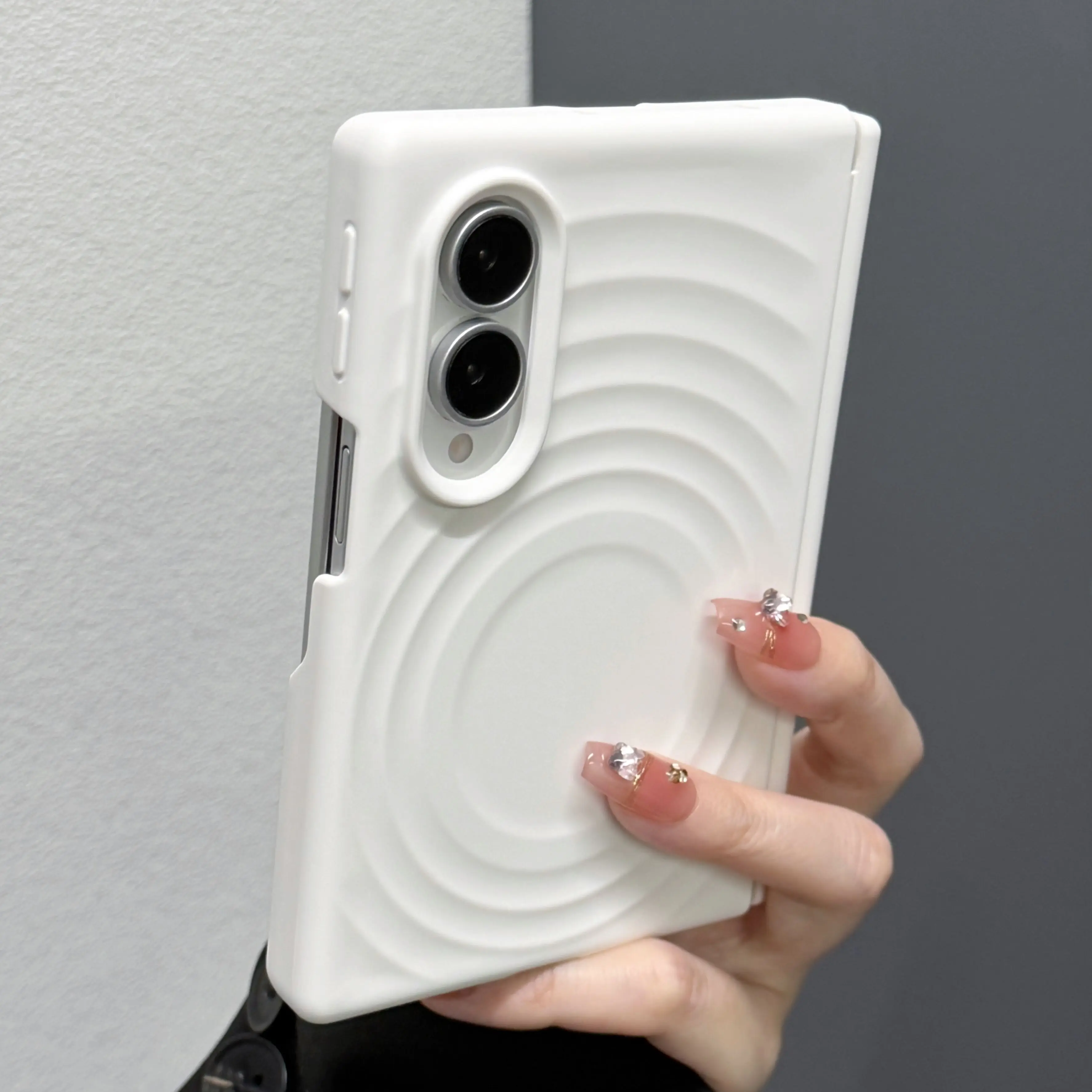 Magnetic Case For Samsung Galaxy Z Fold 8 Wide Fashion Liquid Silicone Magnet Hinge Back Cover For Galaxy Z Fold 8 Wide Shell