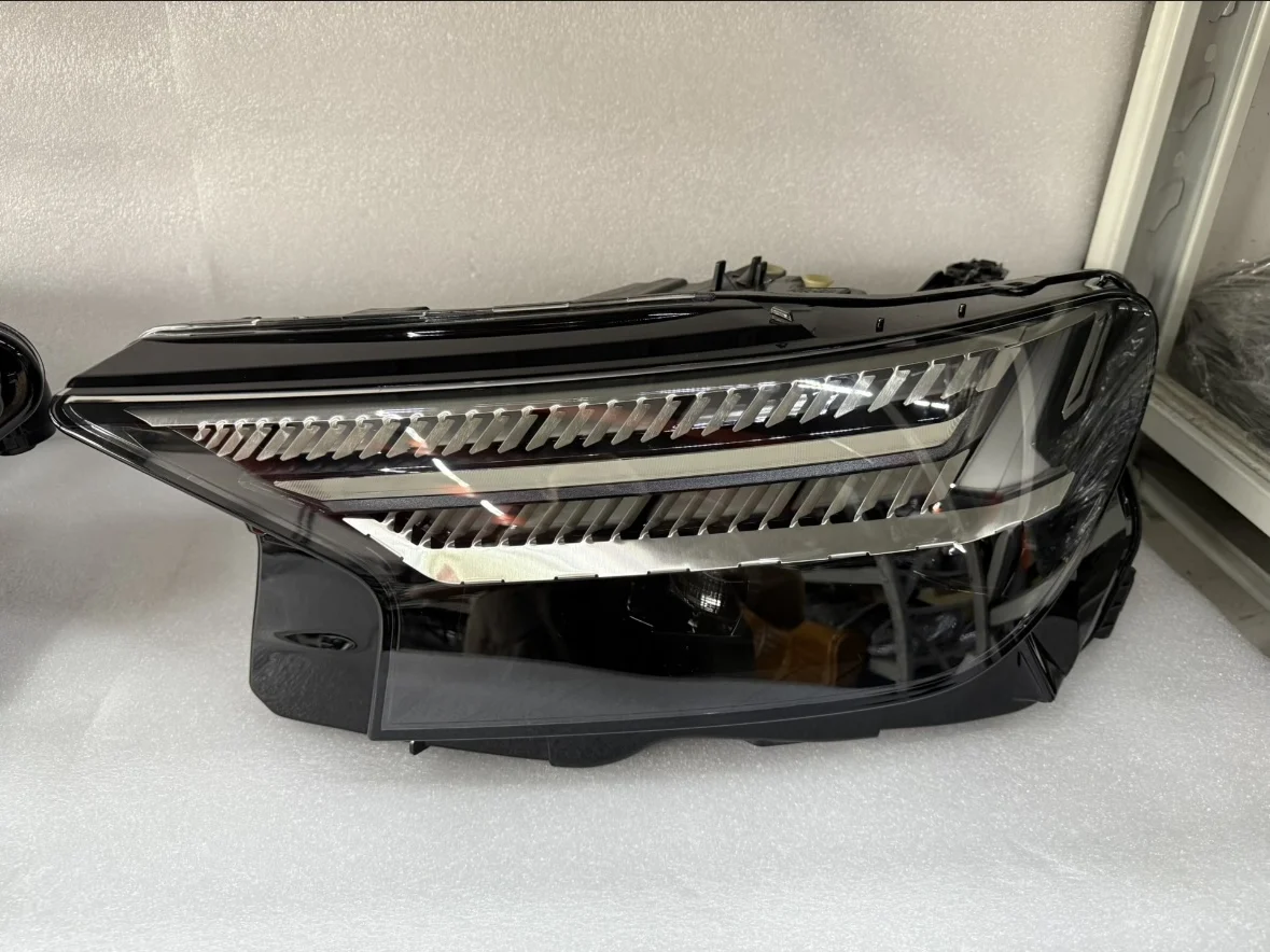 Fit For Audi Q4 Headlight 2022-2024 Audi Q4 e-tron Headlight Audi Q4 Matrix LED Headlamp European Version For Replacement