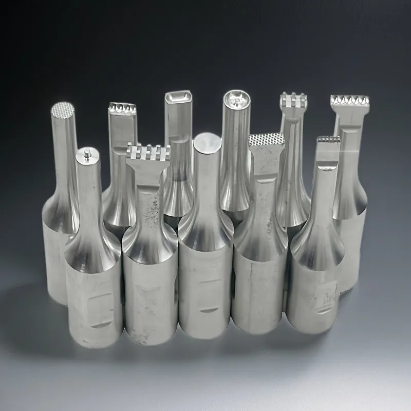 28K Ultrasonic Welding Horn Fine Thread Aluminum Titanium Alloy Welding Tip For Poultry Manure Belt Auto Interior Thick Fabric