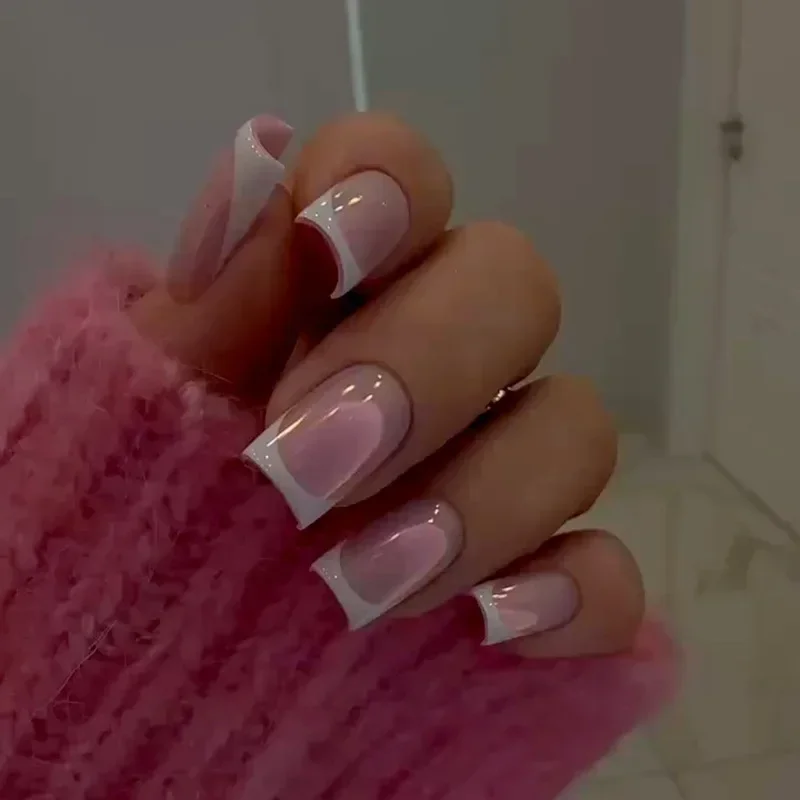 24 piezas de uñas postizas nude y blancas, cortas cuadradas, con pegamento, cubierta completa 4