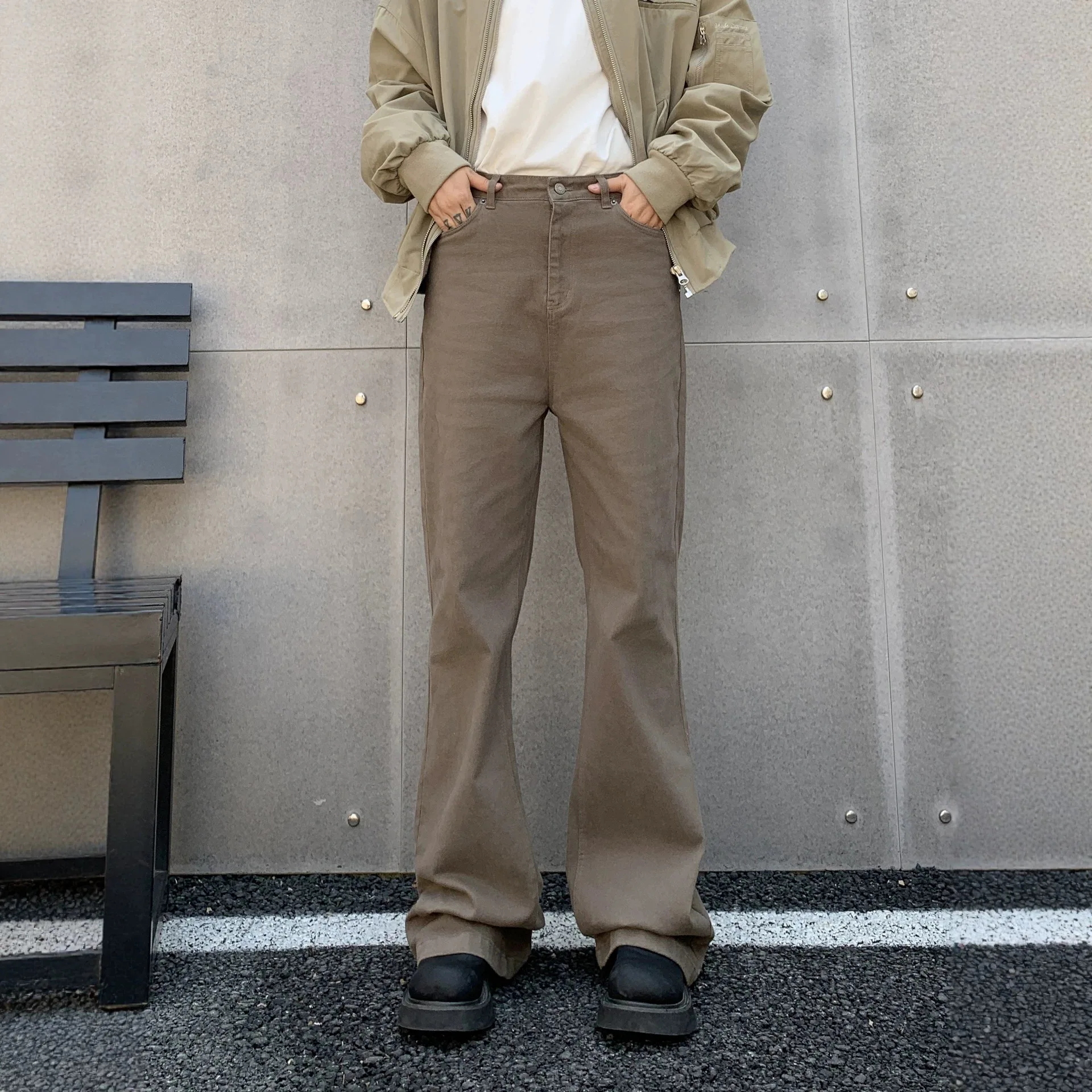 Four Seasons American Vintage Style Fashion Men Solid Color Simple Basic Casual Trendy Flared Denim Trousers Male Jeans Pants