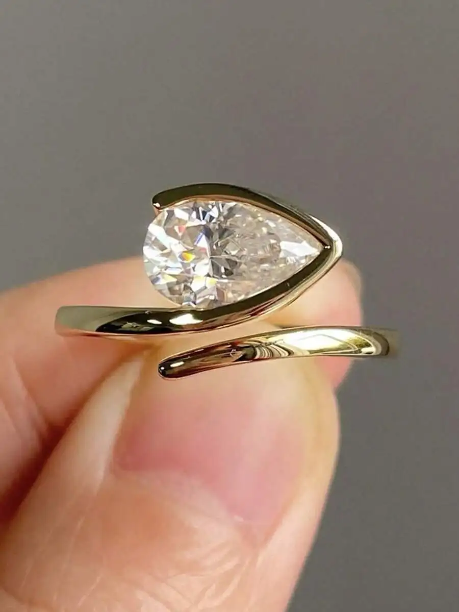 

Fashion Cubic Zirconia Pear Shape Copper Ring For Women Daily Wear Wedding Party Engagement Gift