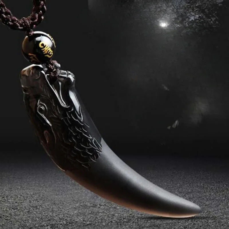 

Ice Obsidian Wolf Fang Pendant New Men's Domineering Fashion Versatile
