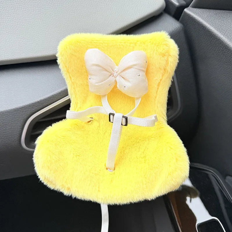 Bambola di peluche in miniatura e carina, comoda e sicura, decorazione per sedile adatta per bambole da 15-17 cm. Un ottimo accessorio o regalo per i fan