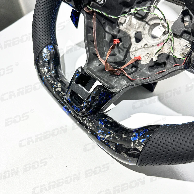 Suitable for Mk6 Golf 7 MK7 Golf MK5 GTI Factory Direct Sales Customizable Carbon Fiber Personalized Steering Wheel view 2