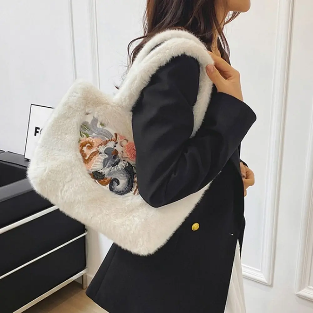 Chinese Style Plush Handbag Large Capacity Embroidery Plush Tote Bag with Magnetic Buckle Fluffy Plush Change Pouch Female