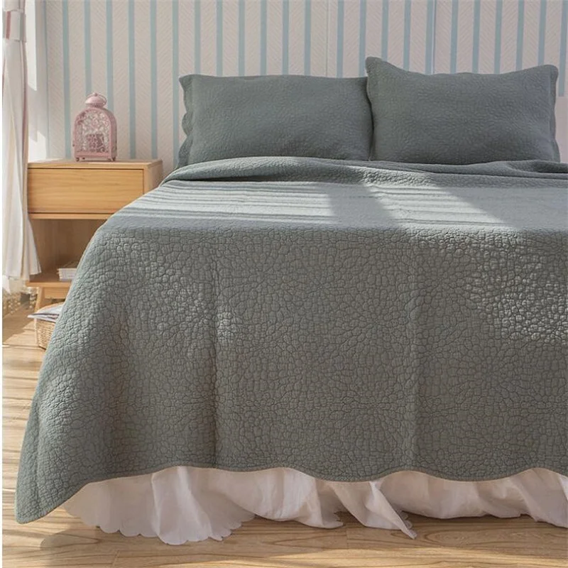 

Solid Cotton Quilted Bedspread on the Bed, Air Condition Summer Quilt, Duvet Blanket, Washable Home Coverlet, Cubrecam Bed Cover