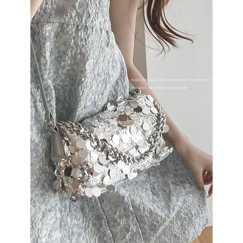 

New Light Luxury Fashion Silver Sequin Crossbody Bag Europe And The United States Personality Dinner Party Temperament Women Bag