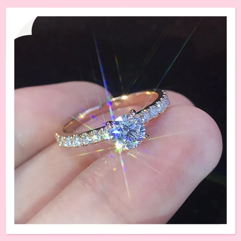 Anillo Sencillo Plateado con Circonita de Imitación para Pedidos de Anillos de Boda