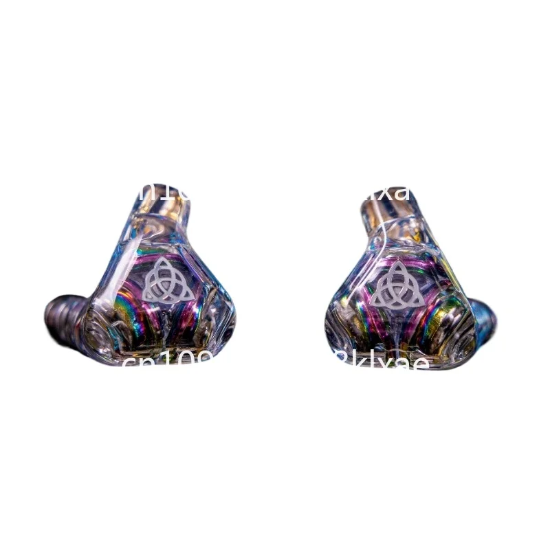 

In-ear headphones HIFI music live e-sports game abstract