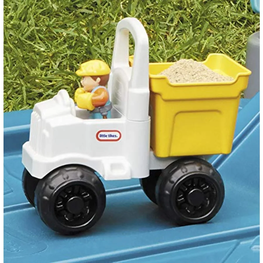 Dirt Diggers Excavator Sandbox for Including lid and Play Sand Accessories Multicolor